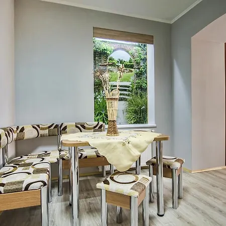 Apartment Alfa Leva 2